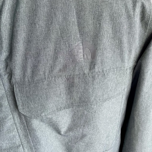 The North Face Rain/Snow Jacket - Picture 7 of 7